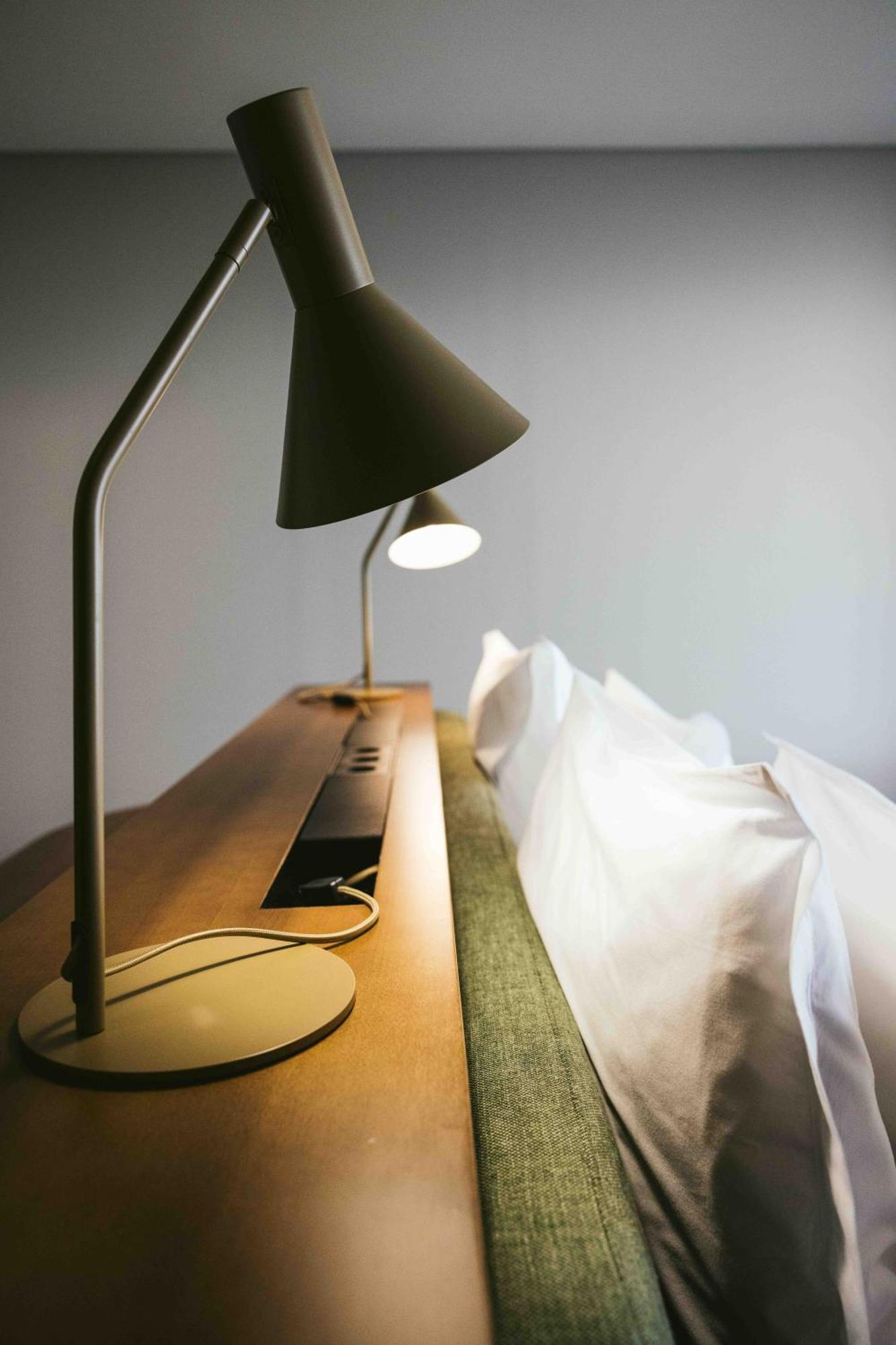 Octant Ponta Delgada Hotel Ngoại thất bức ảnh A lamp