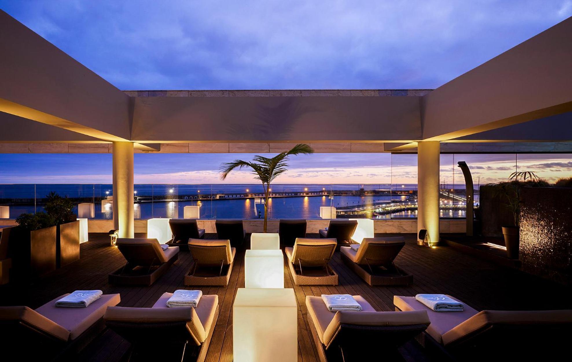 Octant Ponta Delgada Hotel Ngoại thất bức ảnh The Sky Bar