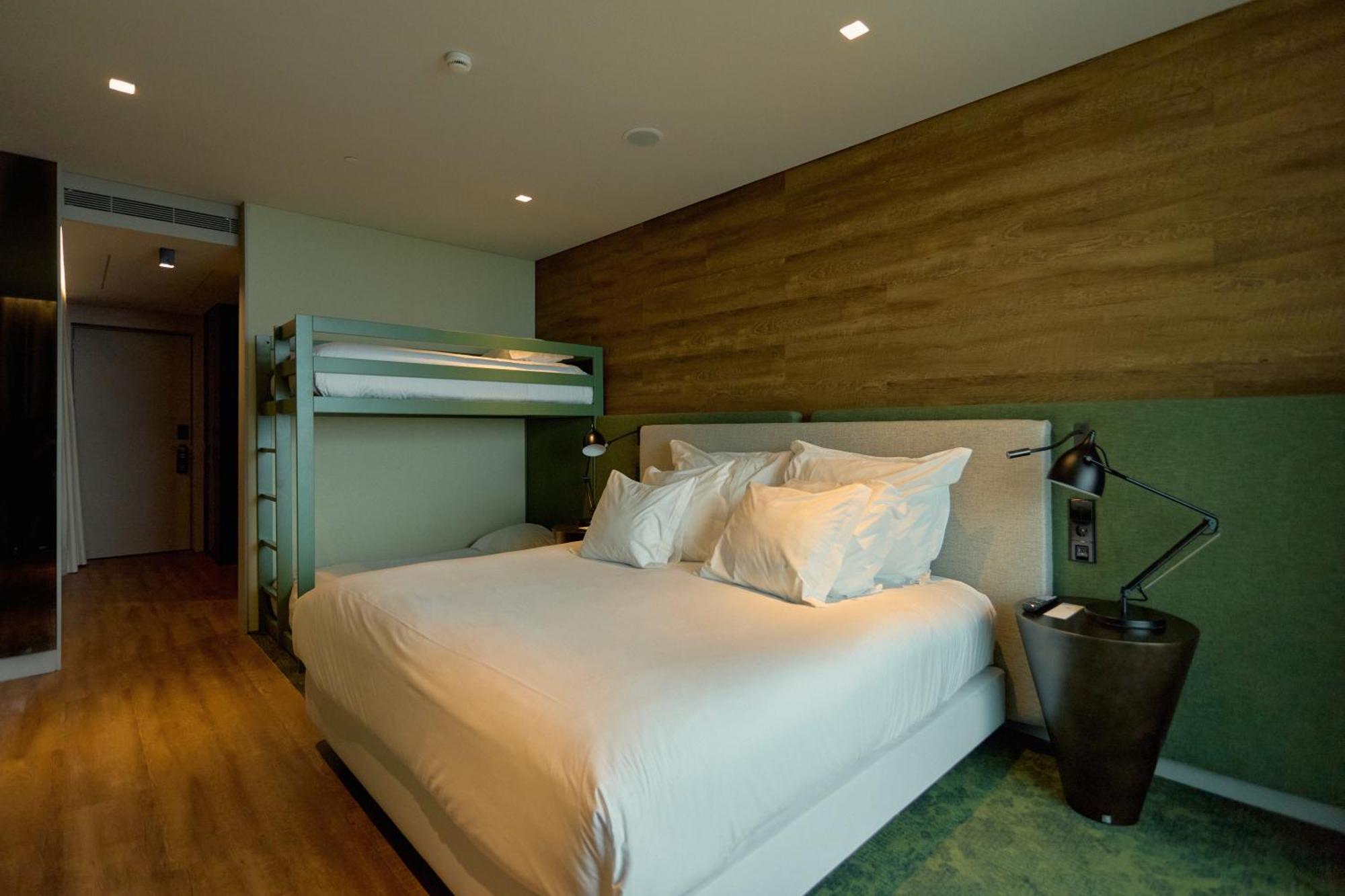 Octant Ponta Delgada Hotel Ngoại thất bức ảnh A room at the hotel