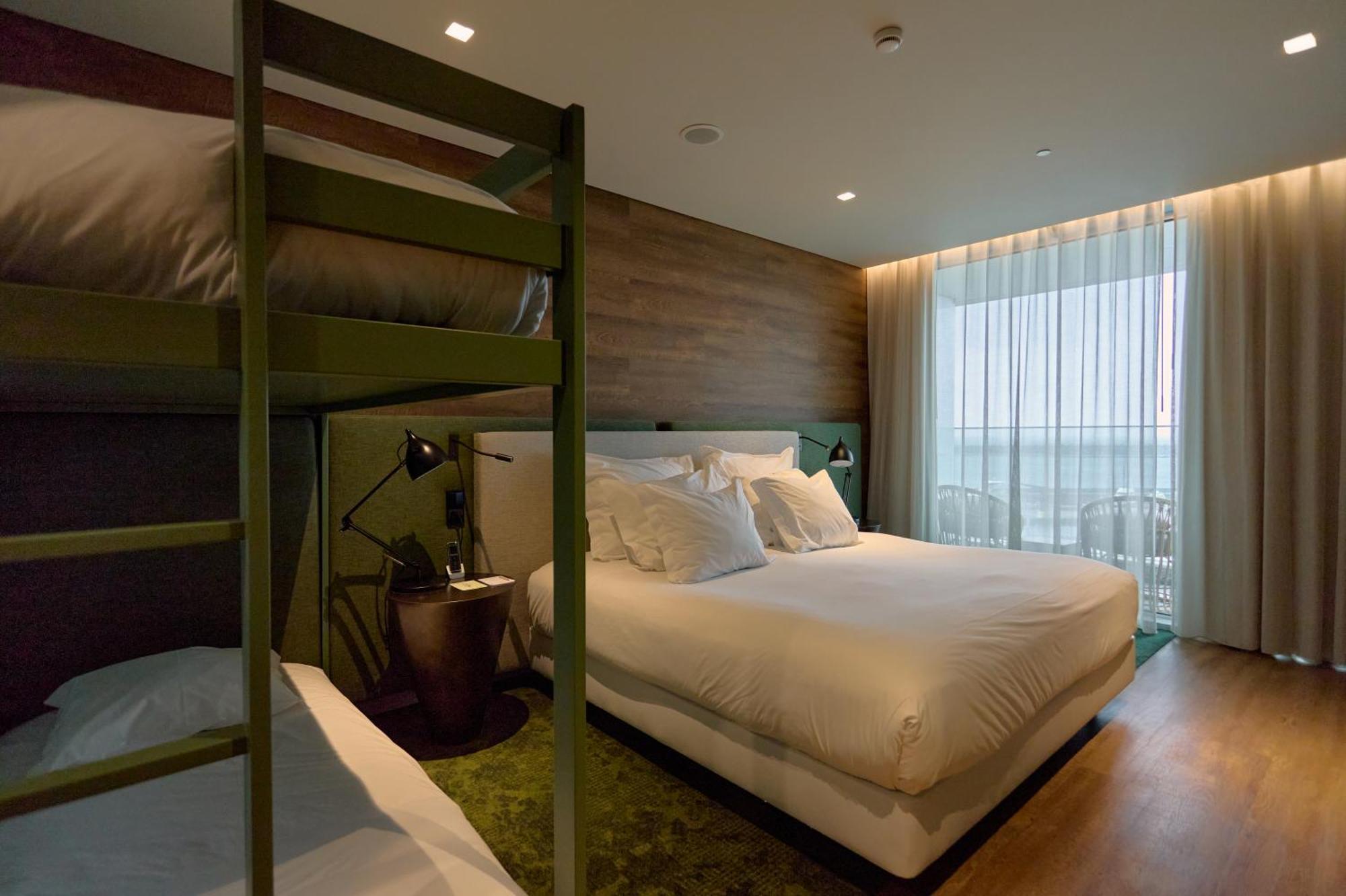 Octant Ponta Delgada Hotel Ngoại thất bức ảnh Family room